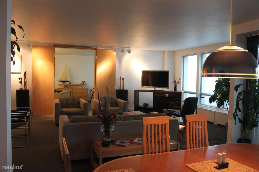 11405 Lakeshore Blvd - Photo 3 of 9