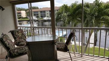 4229 SE 19th Pl Unit 2F  