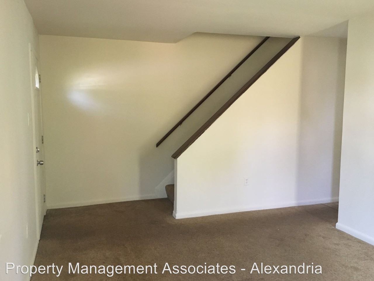 8650 Inyo Pl - Photo 3 of 10