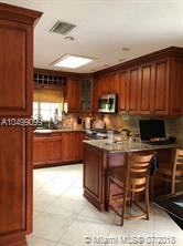 4610 Southwest 135th Avenue - Photo 2 of 7