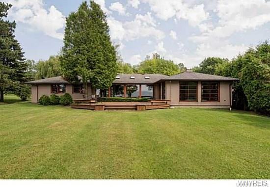 5950 Old Lake Shore Rd - Photo 2 of 21