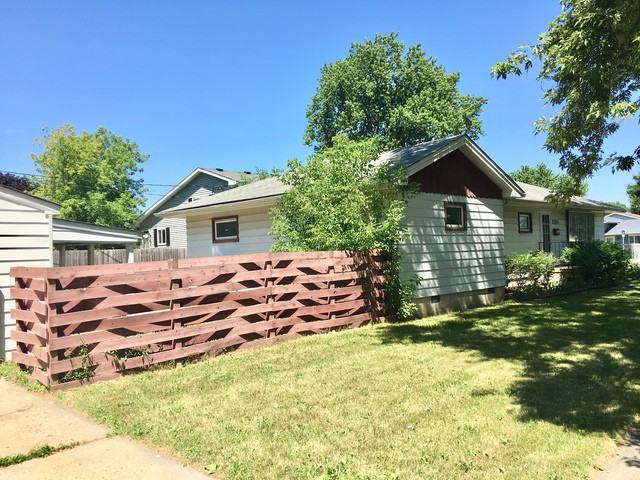 2701 21st St - Photo 2 of 12