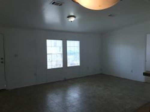 22974 Seaspray Pl - Photo 3 of 8