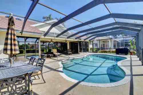 17688 Charnwood Dr - Photo 3 of 8