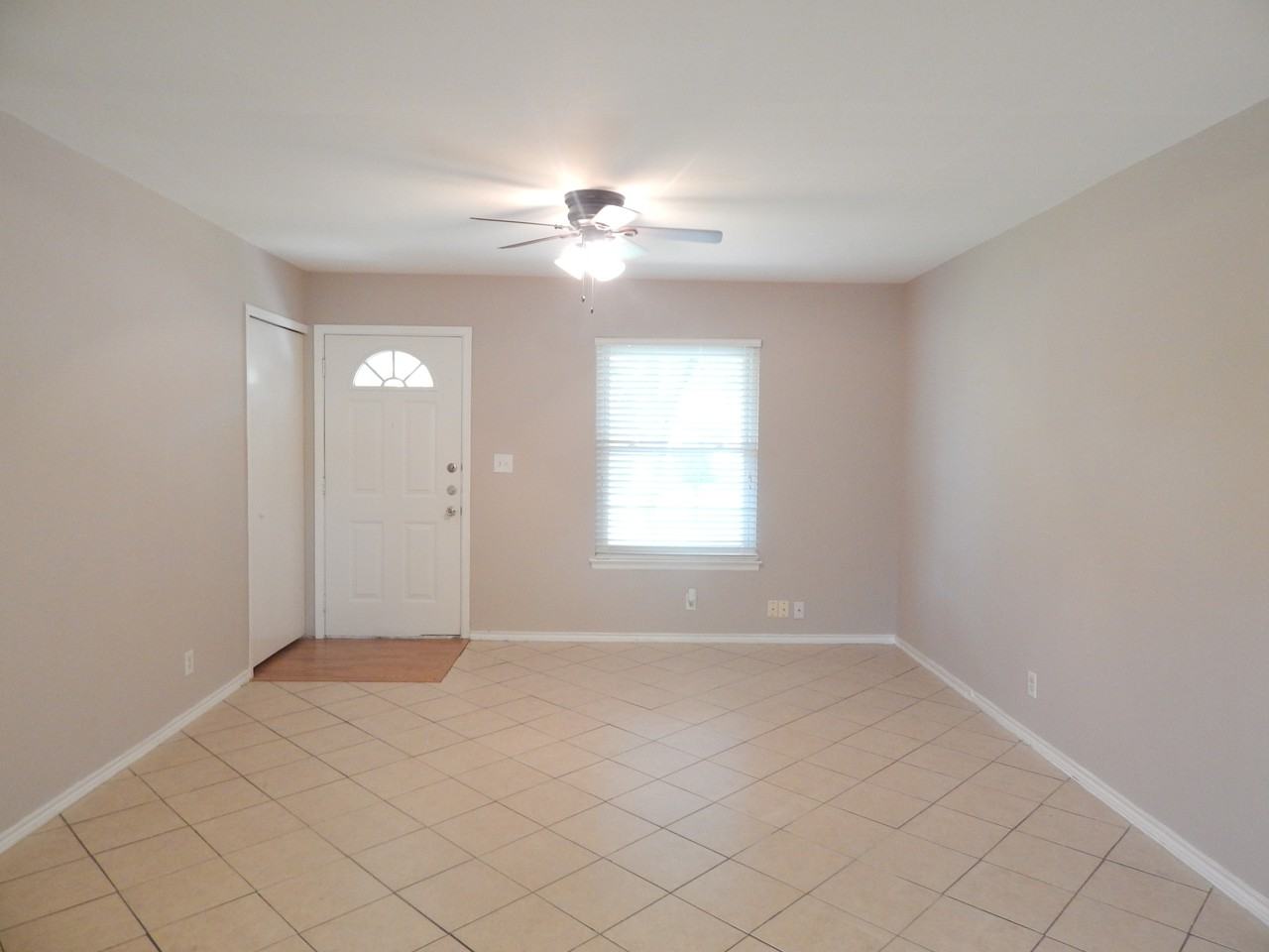 5847 Castle Run - Photo 3 of 29