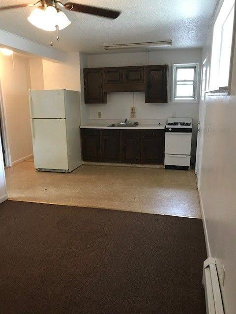 387 Main St - Photo 3 of 13