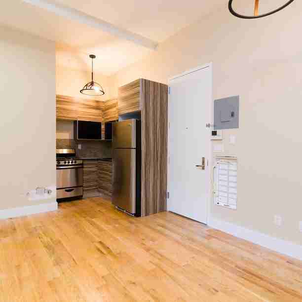 63 Bushwick Avenue #1g