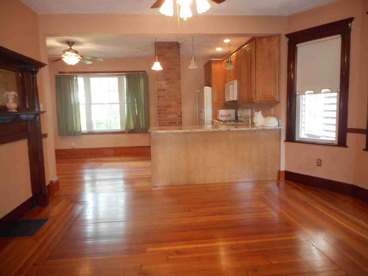 70 Draper Street 1 - Photo 3 of 10