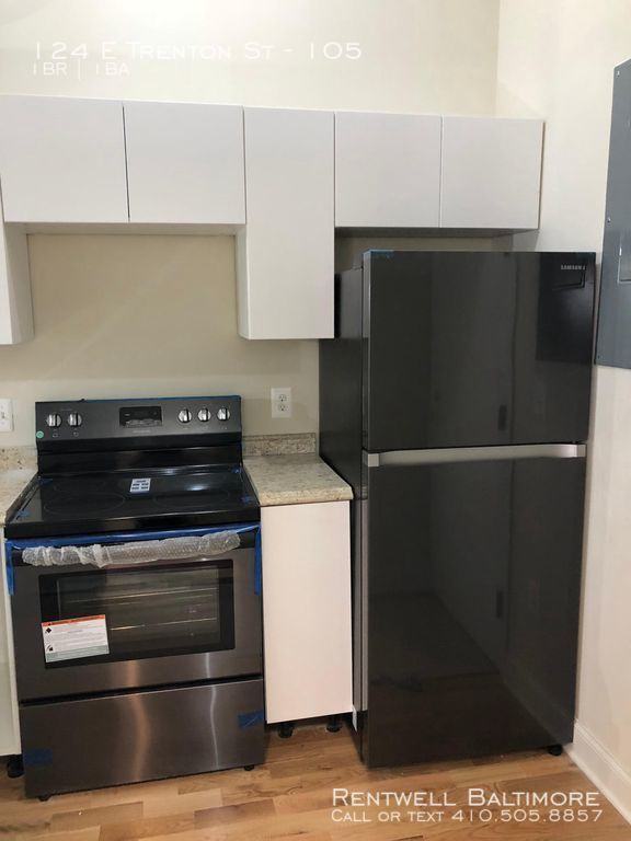124 E Trenton St #105