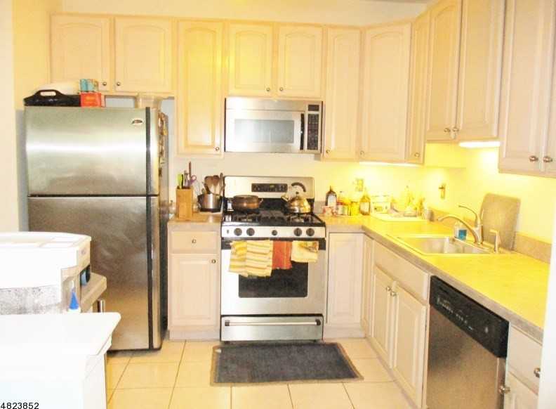 133 Barrister Dr - Photo 3 of 9