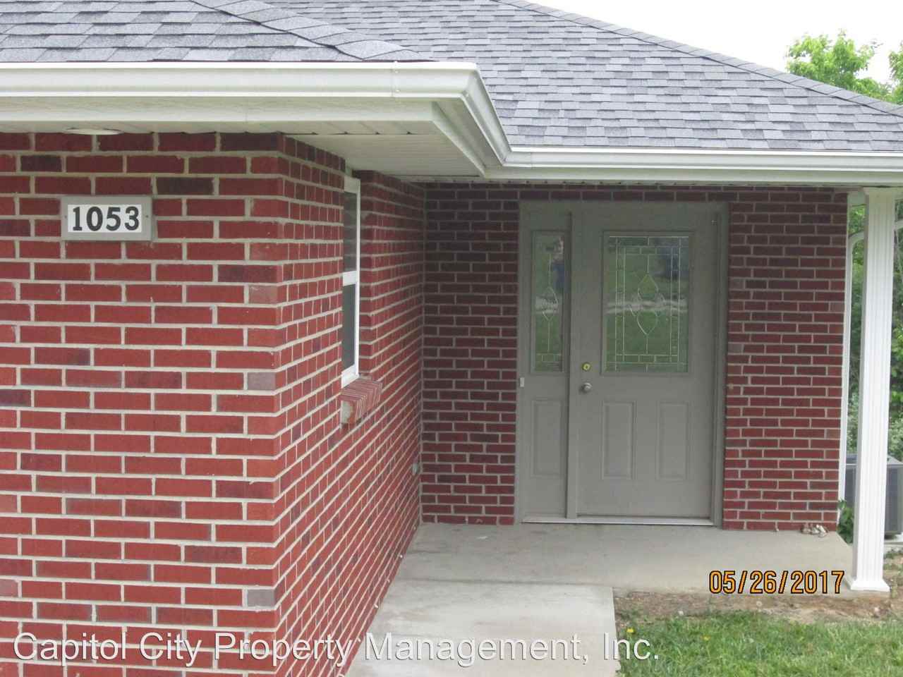 1053/1051  Emily Lane - Photo 2 of 5