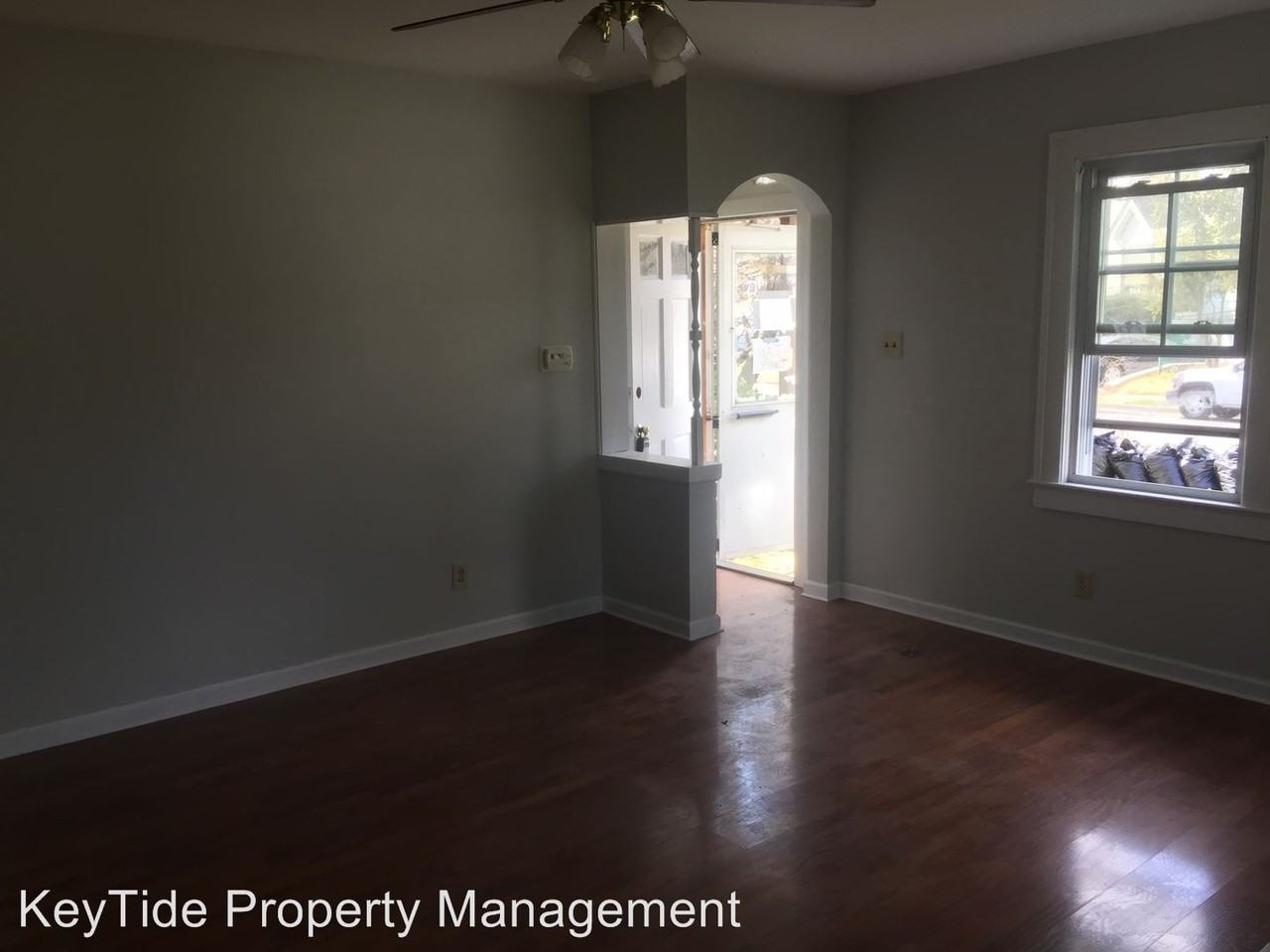 1776 7th St - Photo 2 of 7