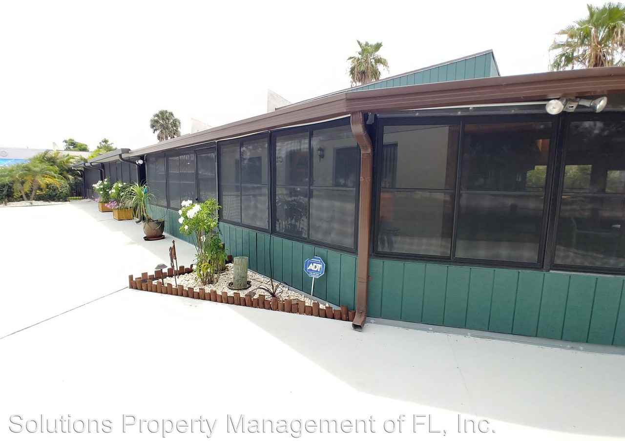 8543 Rosalind Ave - Photo 3 of 23