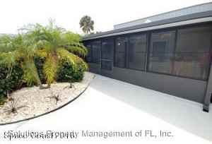 8541 Rosalind Ave - Photo 3 of 17