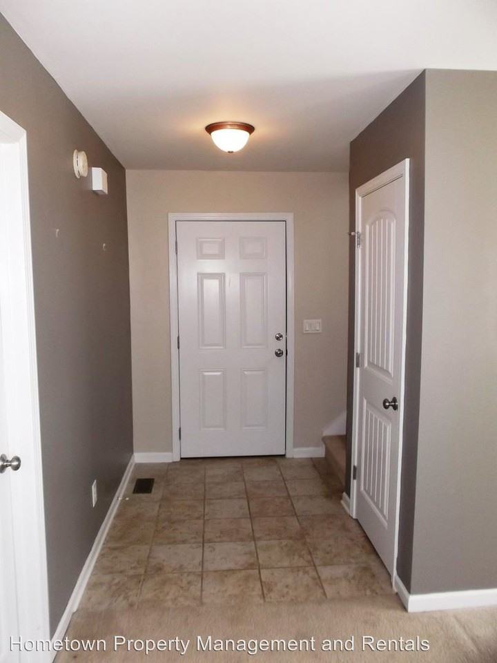 215 Deer Haven Dr - Photo 2 of 41