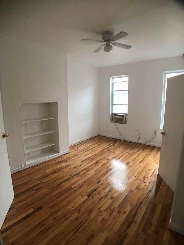 256 Stagg Street #2eell