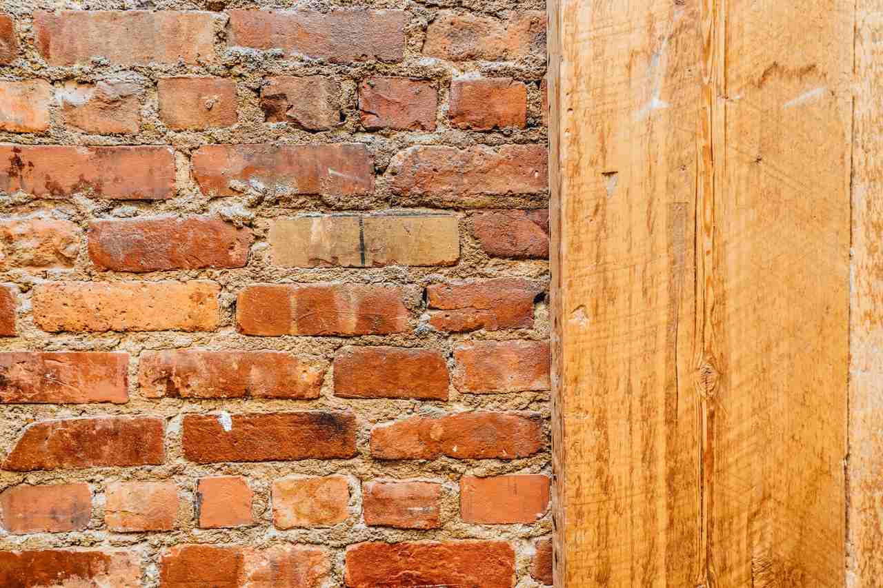 775 Hart Street #21YO