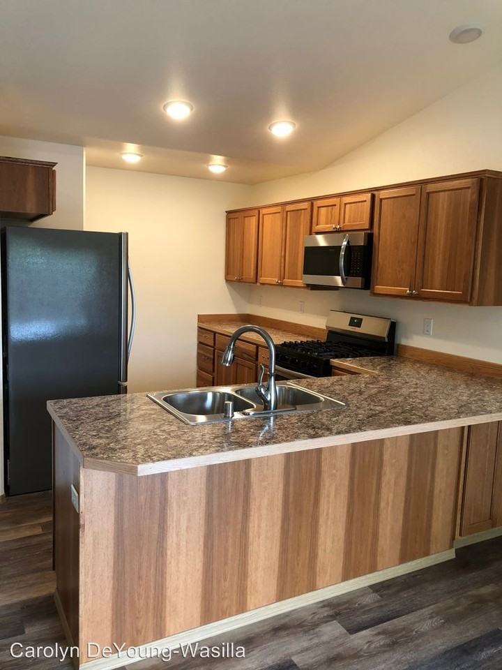 7355 W Vecera Dr - Photo 2 of 16