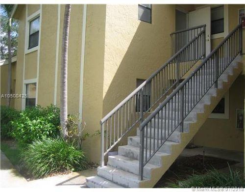 9601 Riverside Dr - Photo 2 of 5