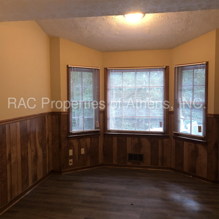 149 Ben Burton Cir #191 - Photo 3 of 10