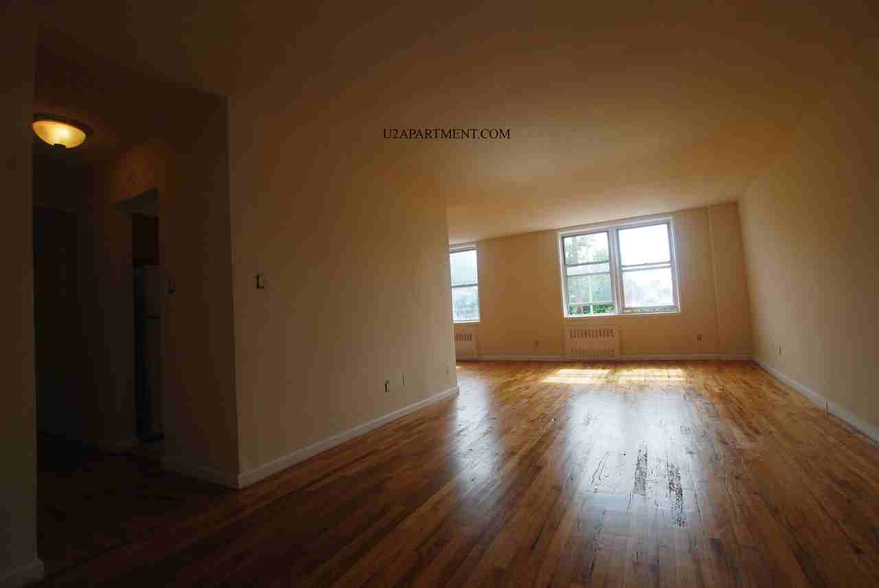 221-10 Jamaica Avenue #2 - Photo 2 of 8