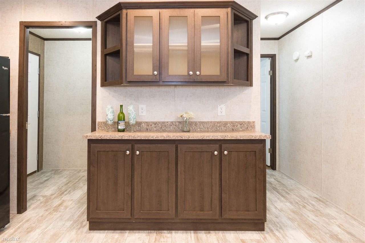 16 St Peters Dr - Photo 2 of 21