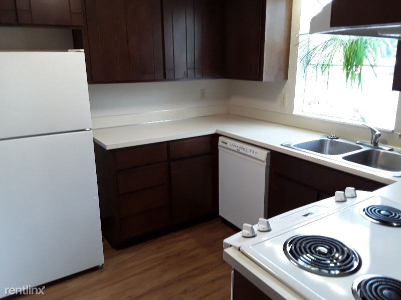 1976 Pioneer St - Photo 2 of 16