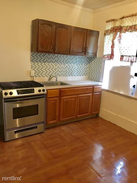 2322 Edmondson Ave - Photo 2 of 14
