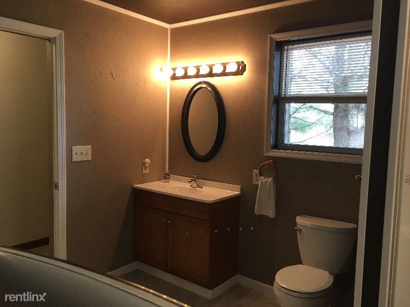 910 Vines Rd - Photo 2 of 20