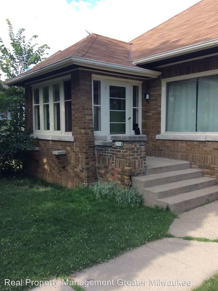 2918 N 58th St - Photo 2 of 5