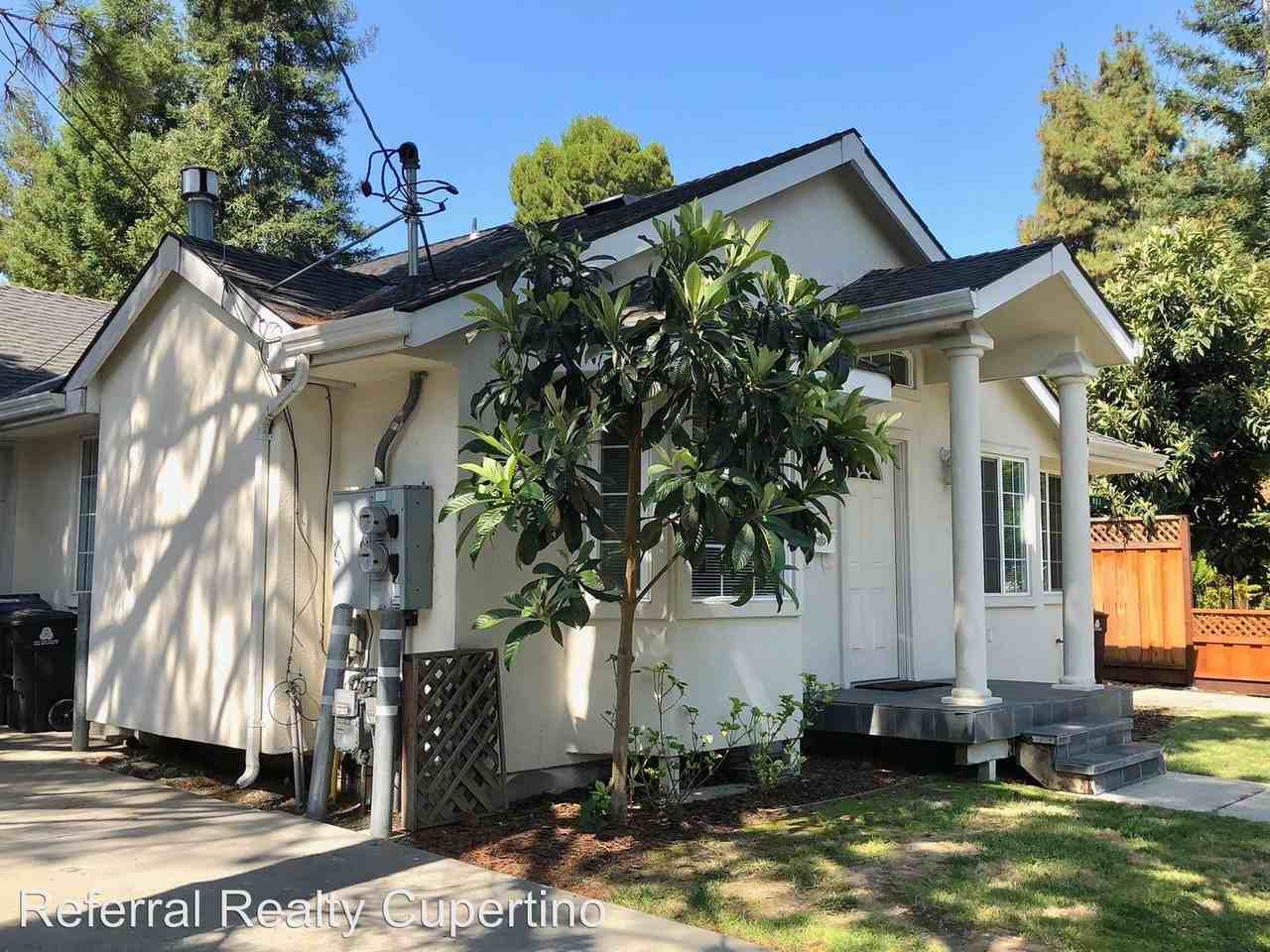 949 Jackson St - Photo 3 of 19