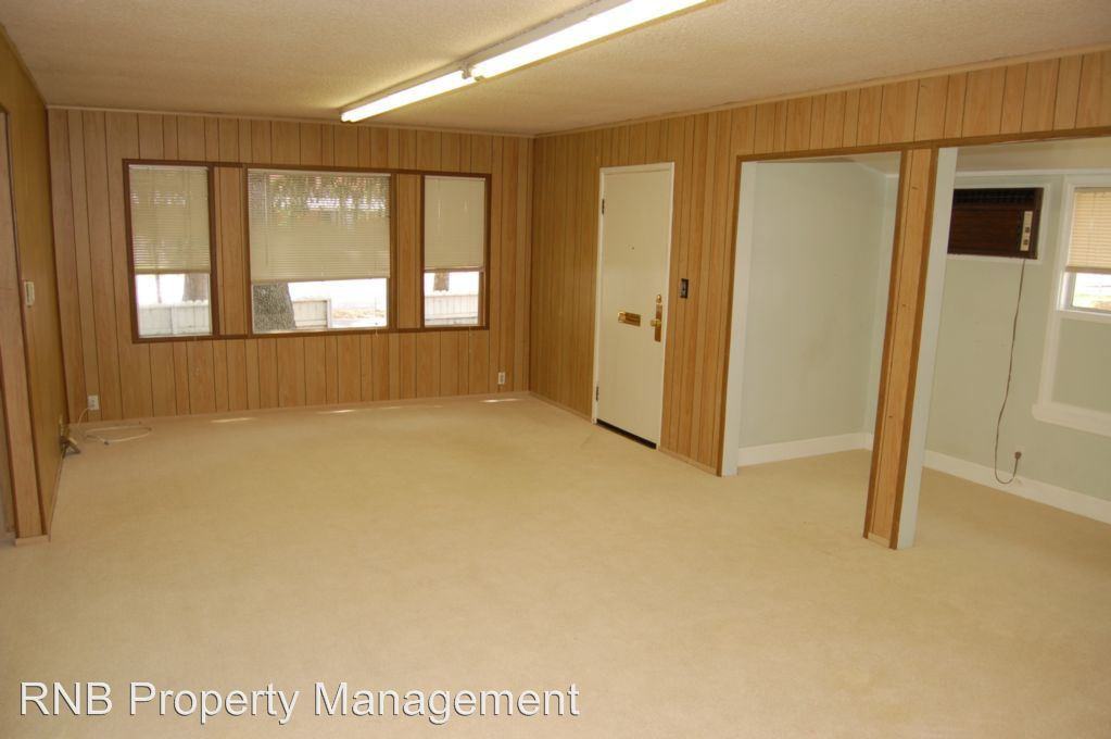 5845 Horseshoe Bar Rd - Photo 3 of 12