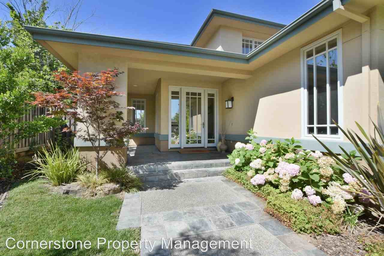 21110 Canyon Oak Way - Photo 2 of 22