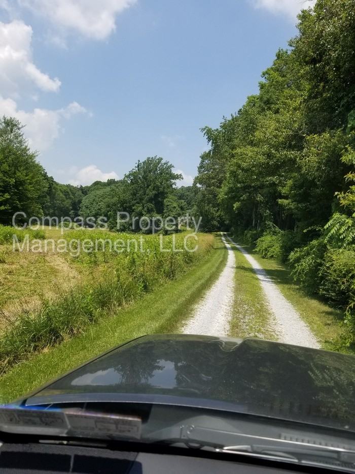 205 Old Mill Rd - Photo 3 of 28