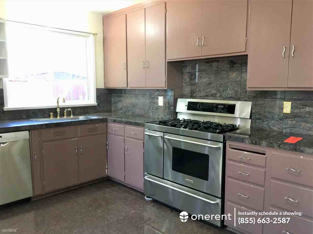 1578 Heatherdale Ave - Photo 3 of 22