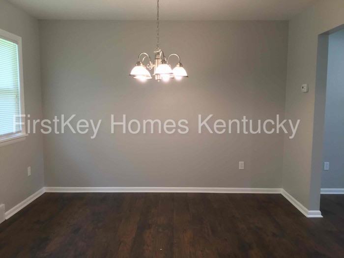 7512 Westdale Rd - Photo 3 of 25