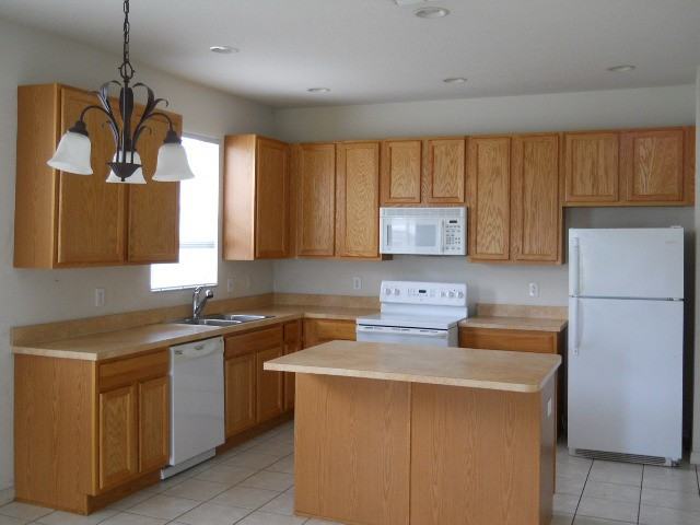 8490 Southern Charm Cir - Photo 2 of 7