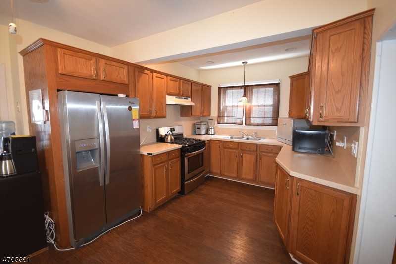 128 5th Ave - Photo 2 of 11