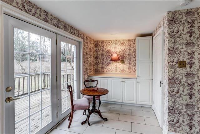 28 Burnhamthorpe Park Boulevard - Photo 3 of 9