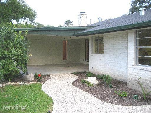 621 Sunhaven Dr - Photo 2 of 10