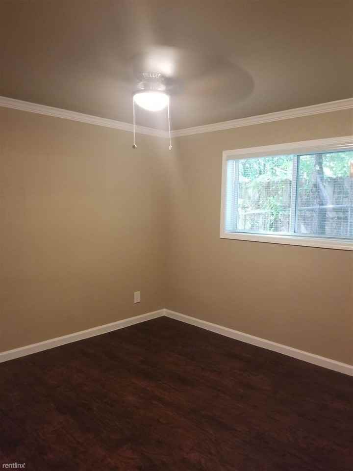 7065 Bellfort St - Photo 3 of 11