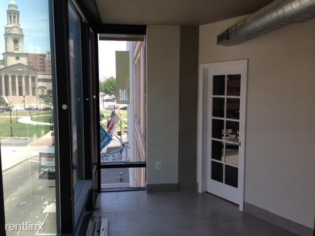 1133 14th St NW - Photo 3 of 12