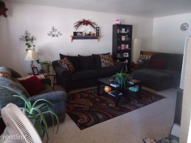 3656 S 60th St - Photo 3 of 6