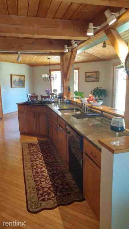 1318 Butternut Rd - Photo 3 of 14