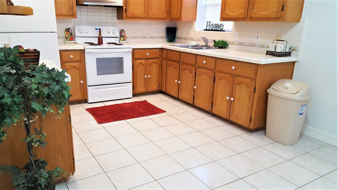 3408 Kerria Avenue - Photo 3 of 10