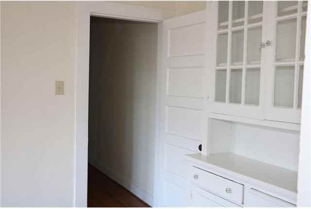 5622 Canal Blvd - Photo 2 of 10