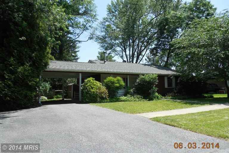 105 E Timonium Rd - Photo 3 of 26