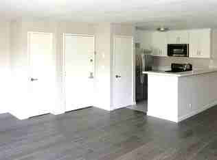 Pacific 2110 Bentley, LP - Photo 7 of 10