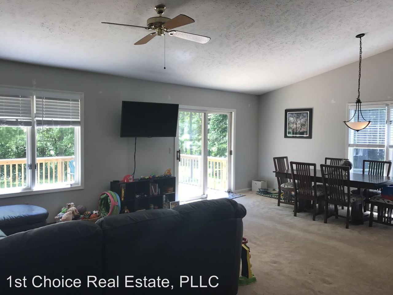 5618 Creekwood Ln - Photo 2 of 16