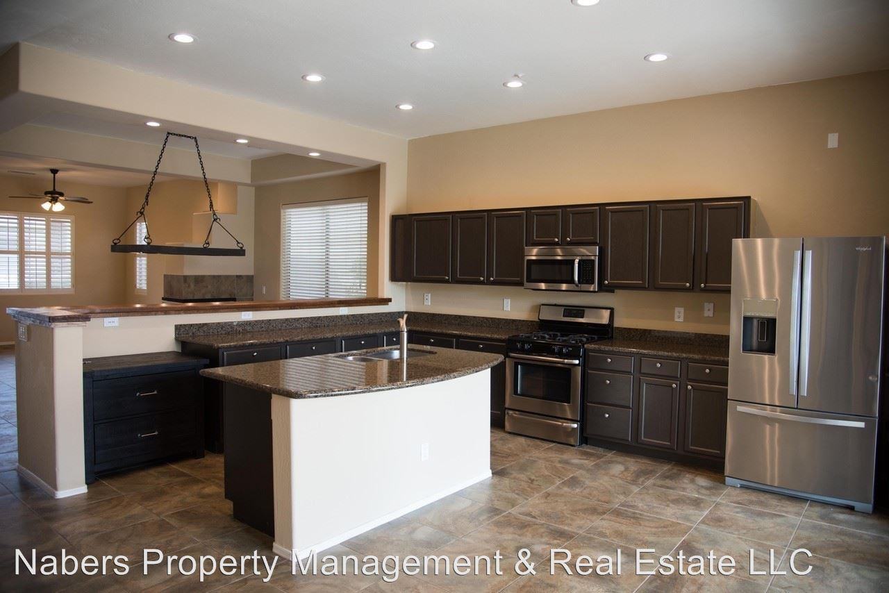 14419 Century Dr - Photo 3 of 11